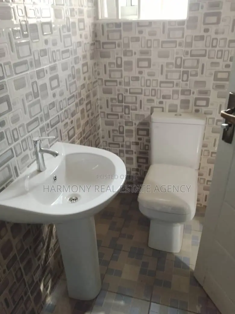 2bdrm Apartment in Mallam Junction for rent