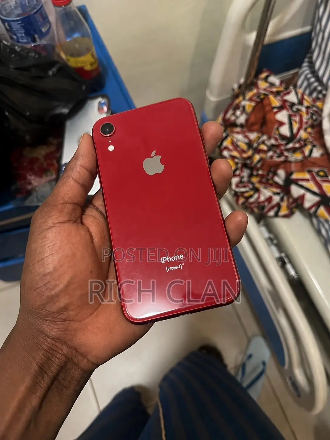 Apple iPhone XR 64 GB Red