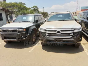 New Toyota Land Cruiser Prado 2025 Black