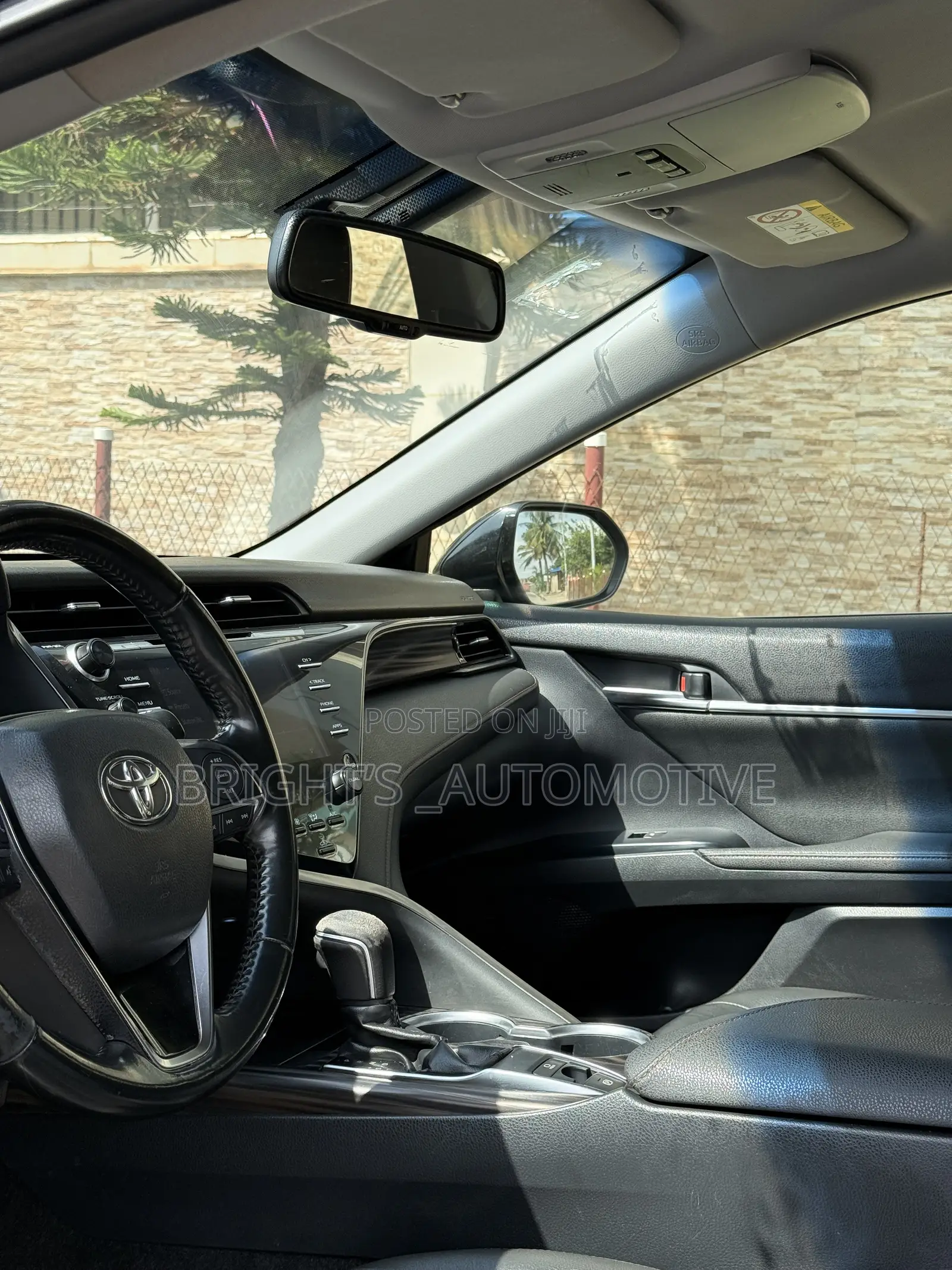 Toyota Camry XLE (2.5L 4cyl 8A) 2019 Black