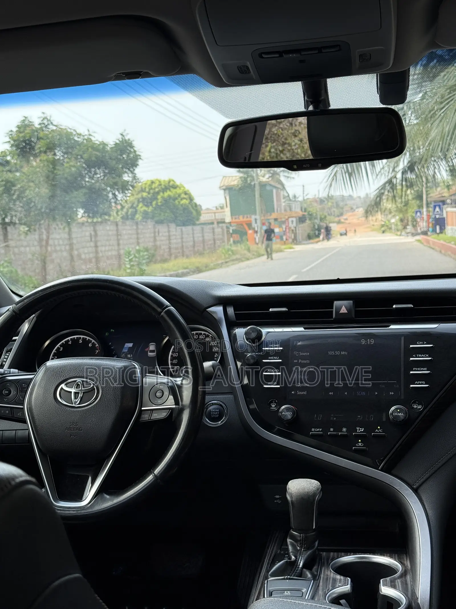 Toyota Camry XLE (2.5L 4cyl 8A) 2019 Black