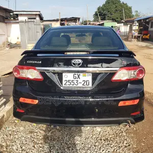 Toyota Corolla S Special Edition 4dr Sedan (1.8L 4cyl 4A) 2013 Black