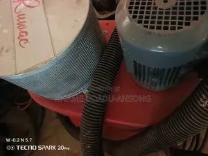 Industrial Vacuum Cleaner