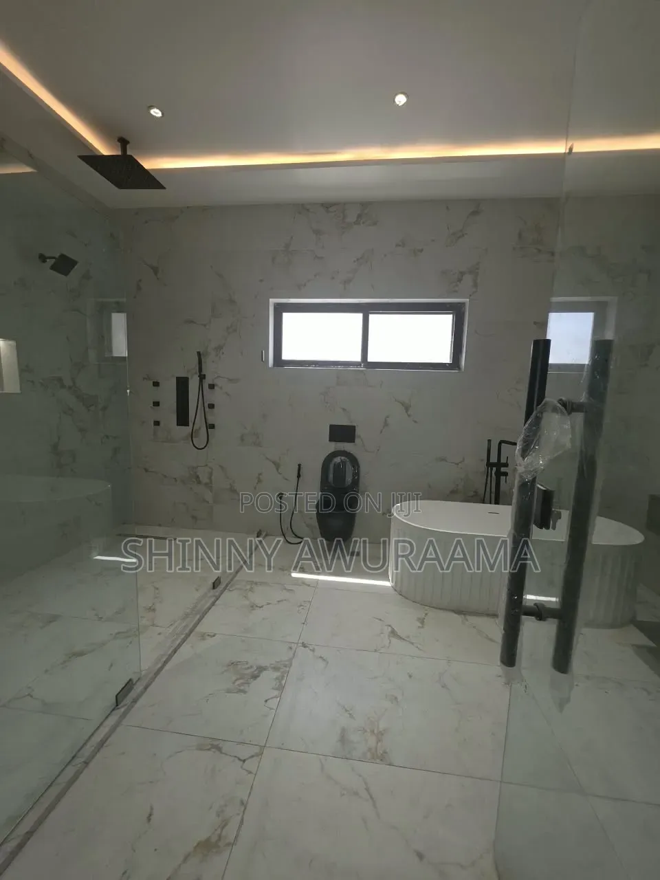 4bdrm House in East Legon Ability for sale