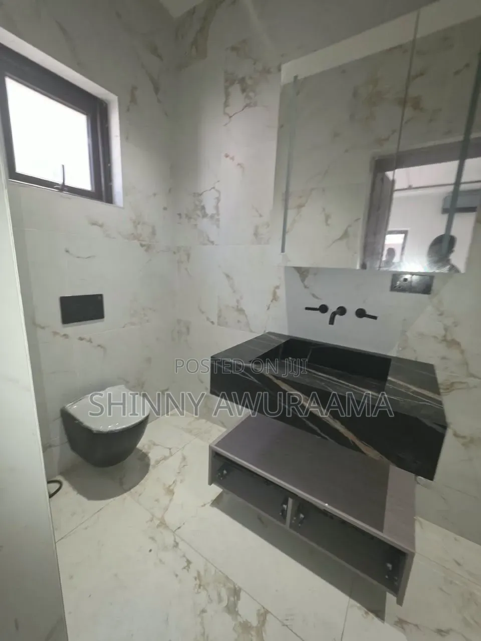 4bdrm House in East Legon Ability for sale