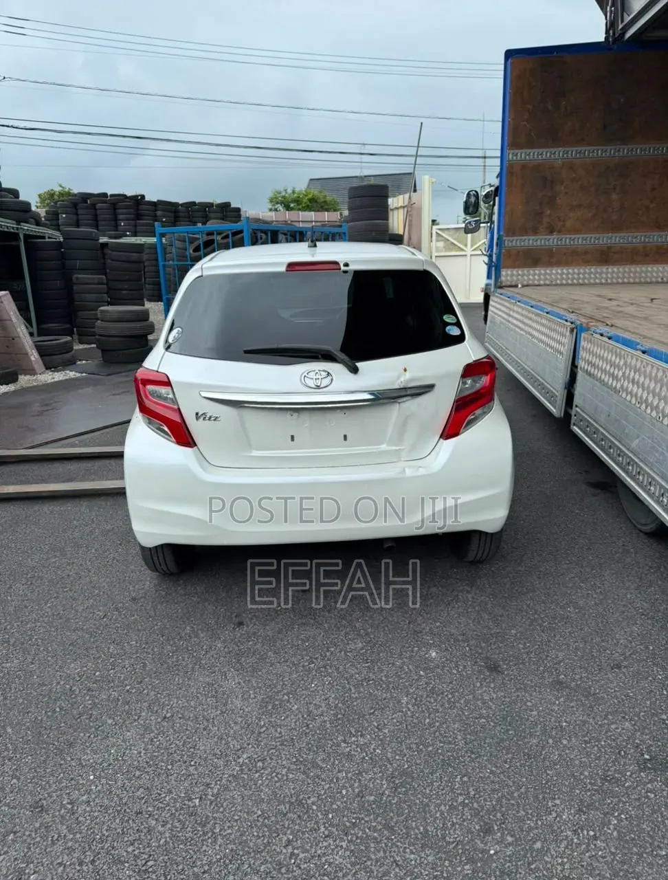 Toyota Vitz 2012