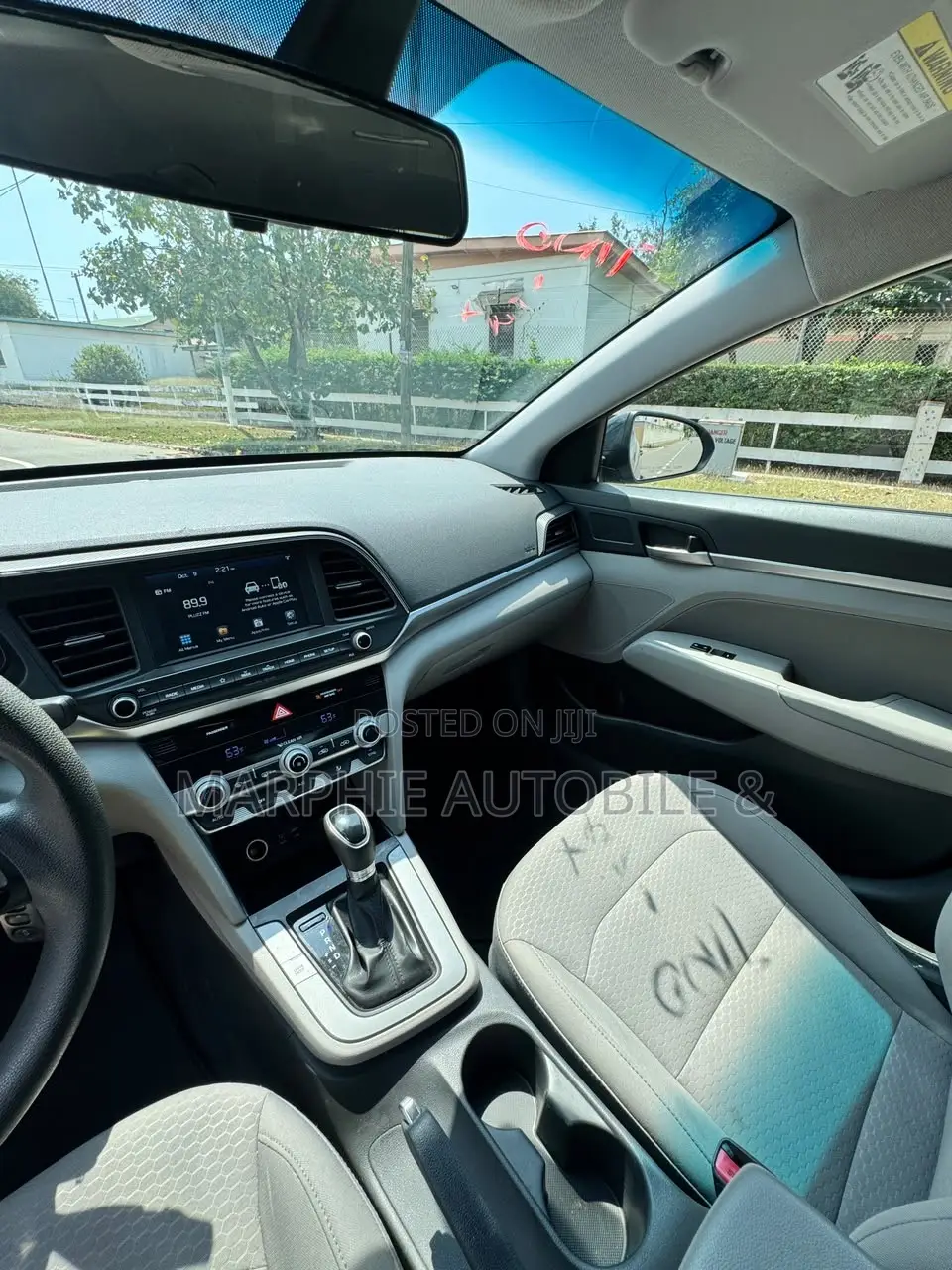Hyundai Elantra SEL 2020 Gray