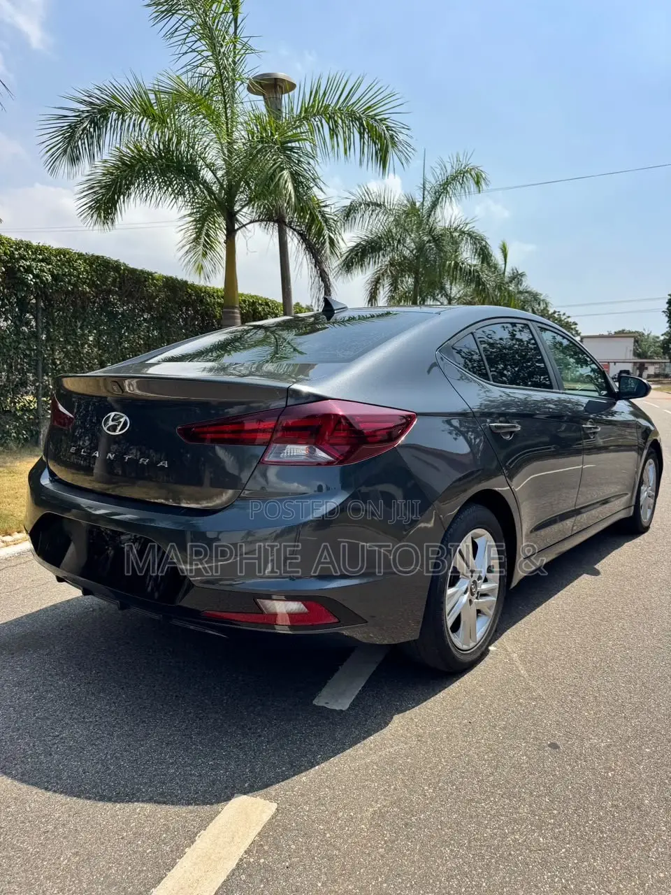 Hyundai Elantra SEL 2020 Gray