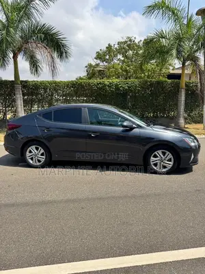 Hyundai Elantra SEL 2020 Gray