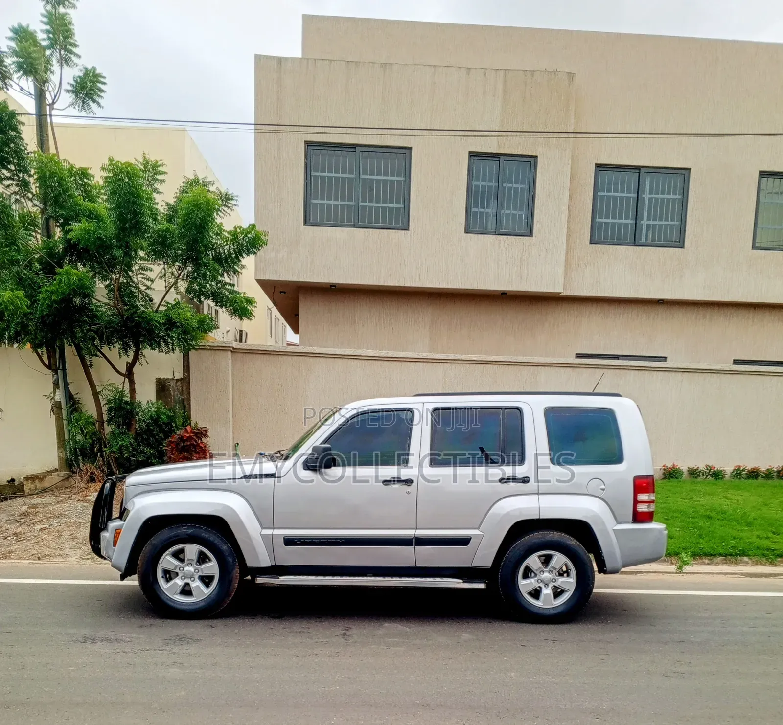 Jeep Liberty 2009 Silver