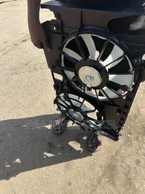 Toyota RAV4 2017 2018 Radiator Fans
