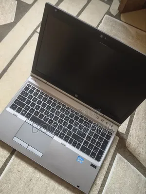 Laptop HP EliteBook 8560P 6GB Intel Core i5 HDD 500GB