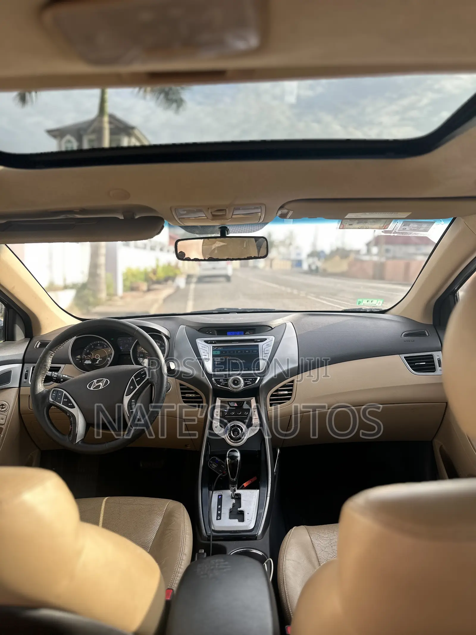 Hyundai Elantra Limited Sedan FWD (1.8L 4cyl 6A) 2013 Black
