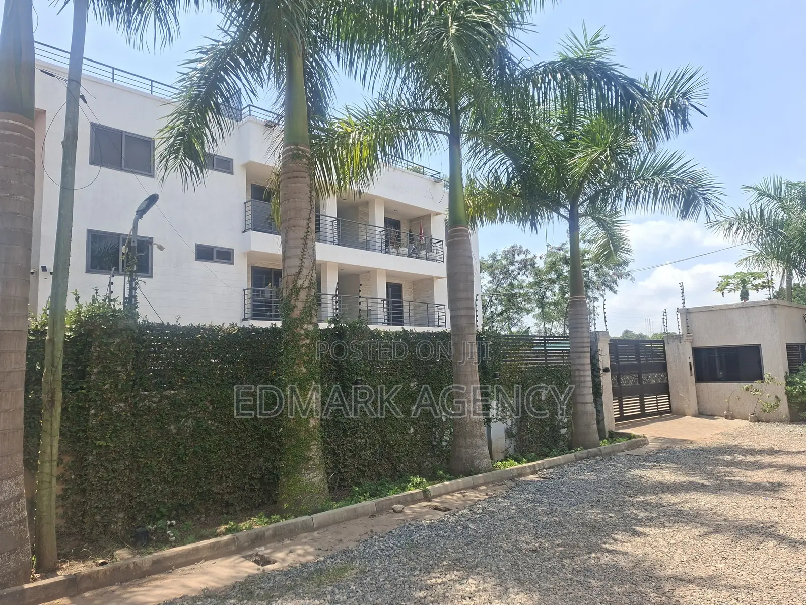 1bdrm Apartment in East Airport, Accra Metropolitan for sale
