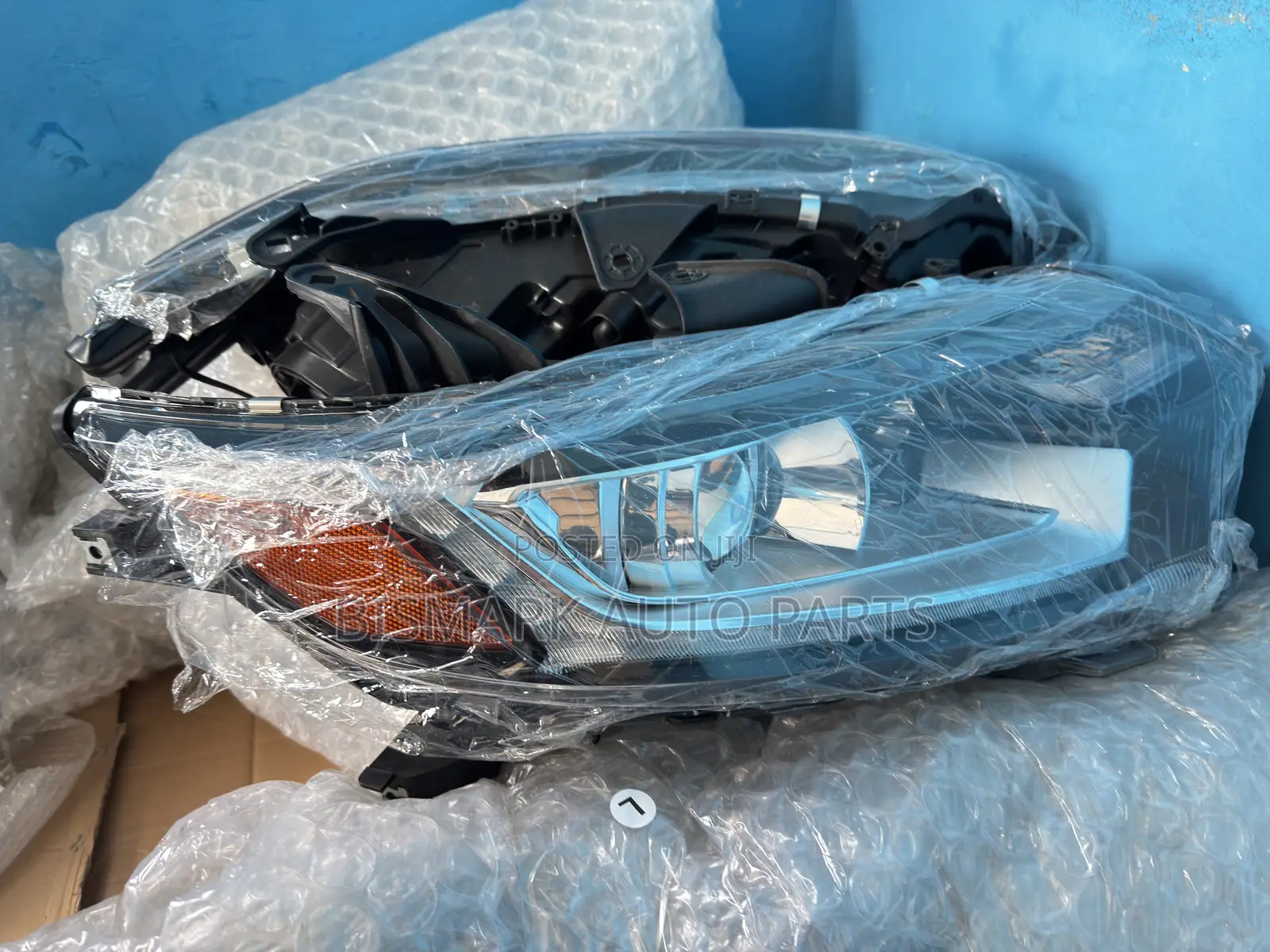 Mitsubishi Outlander 2016 2017 2018 2019 2020 2021 Headlight