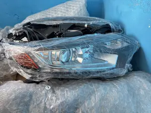Mitsubishi Outlander 2016 2017 2018 2019 2020 2021 Headlight