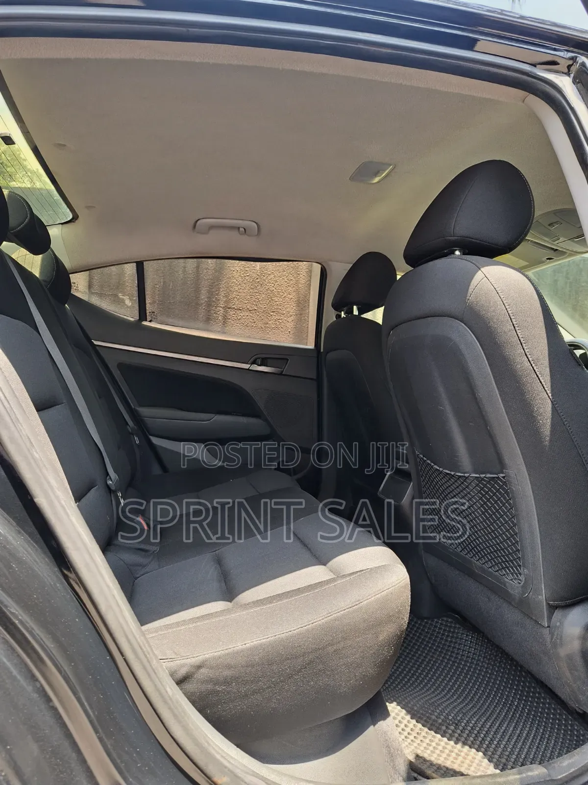 Hyundai Elantra SE Sedan FWD (2.0L 4cyl 6M) 2017 Black