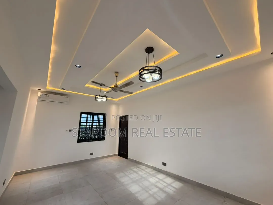 2bdrm Apartment in Ashaley Botwe, Nmai-Dzorn for rent