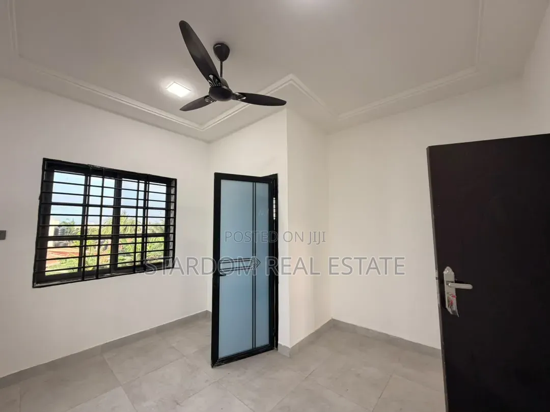 2bdrm Apartment in Ashaley Botwe, Nmai-Dzorn for rent