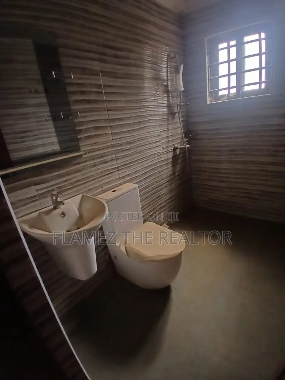3bdrm Duplex in Pokuase Dunyo for rent
