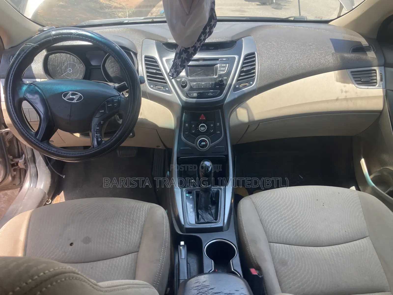 Hyundai Elantra SE 4dr Sedan (1.8L 4cyl 6M) 2014 Beige