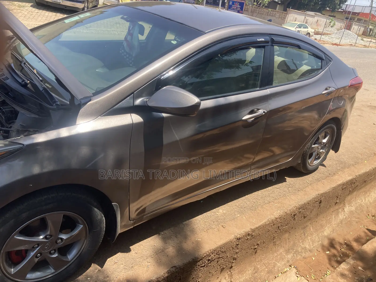 Hyundai Elantra SE 4dr Sedan (1.8L 4cyl 6M) 2014 Beige