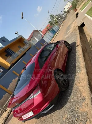 Hyundai Elantra SE 2021 Red