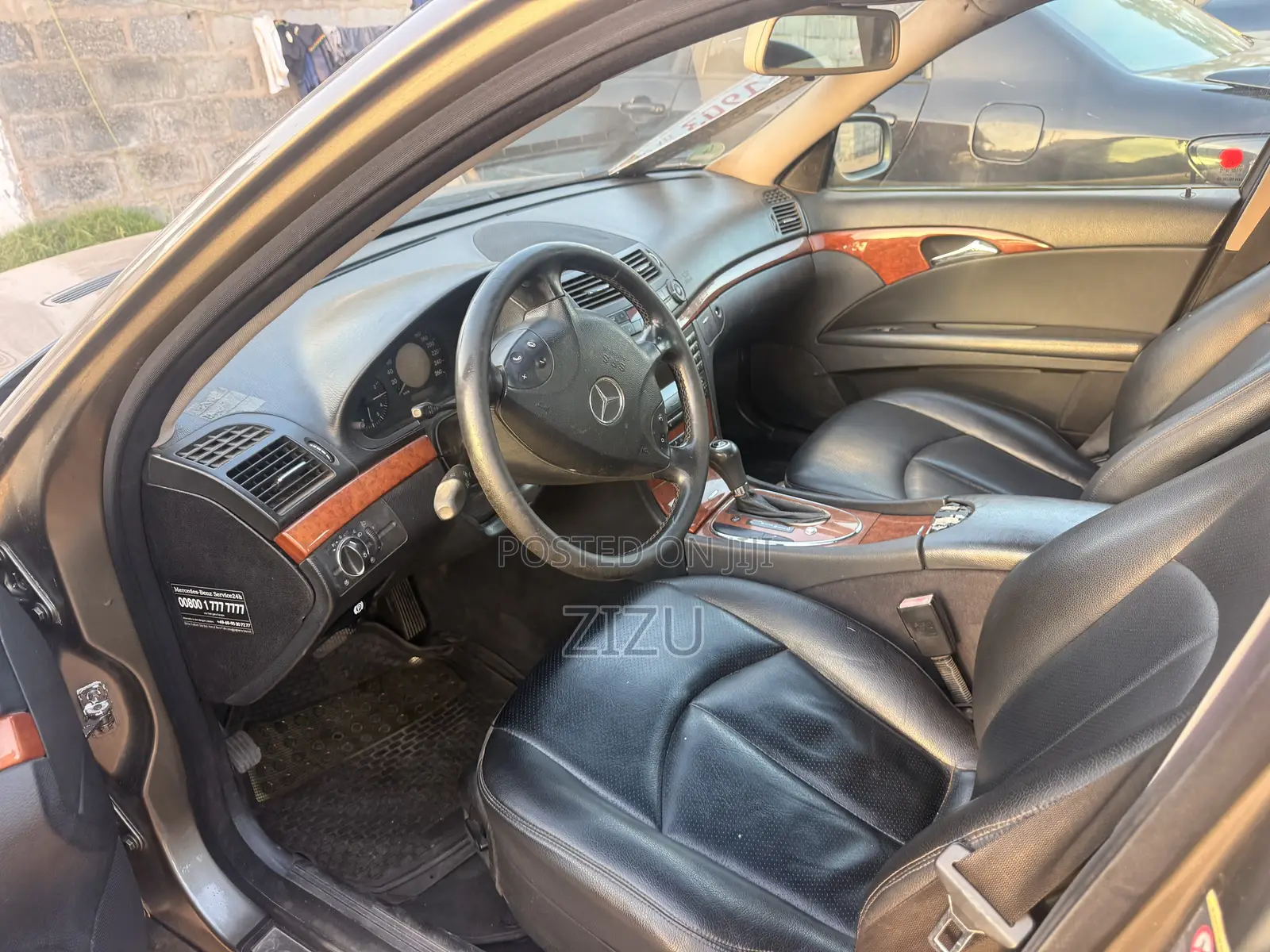 Mercedes-Benz E250 2009 Gray
