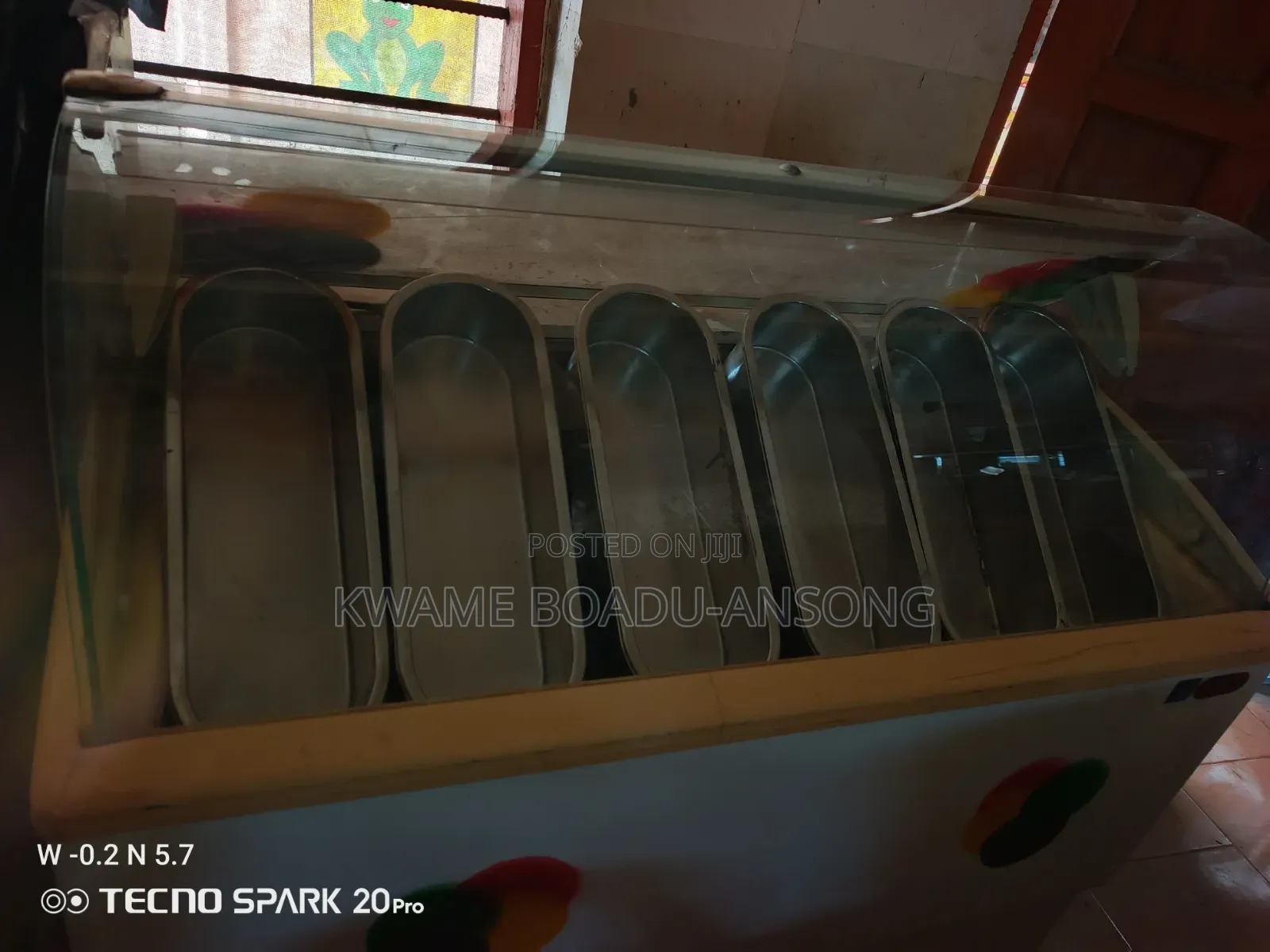 Ice Cream Display Freezer