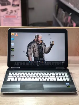 Laptop HP Omen Pro 16GB Intel Core i7 SSD 256GB