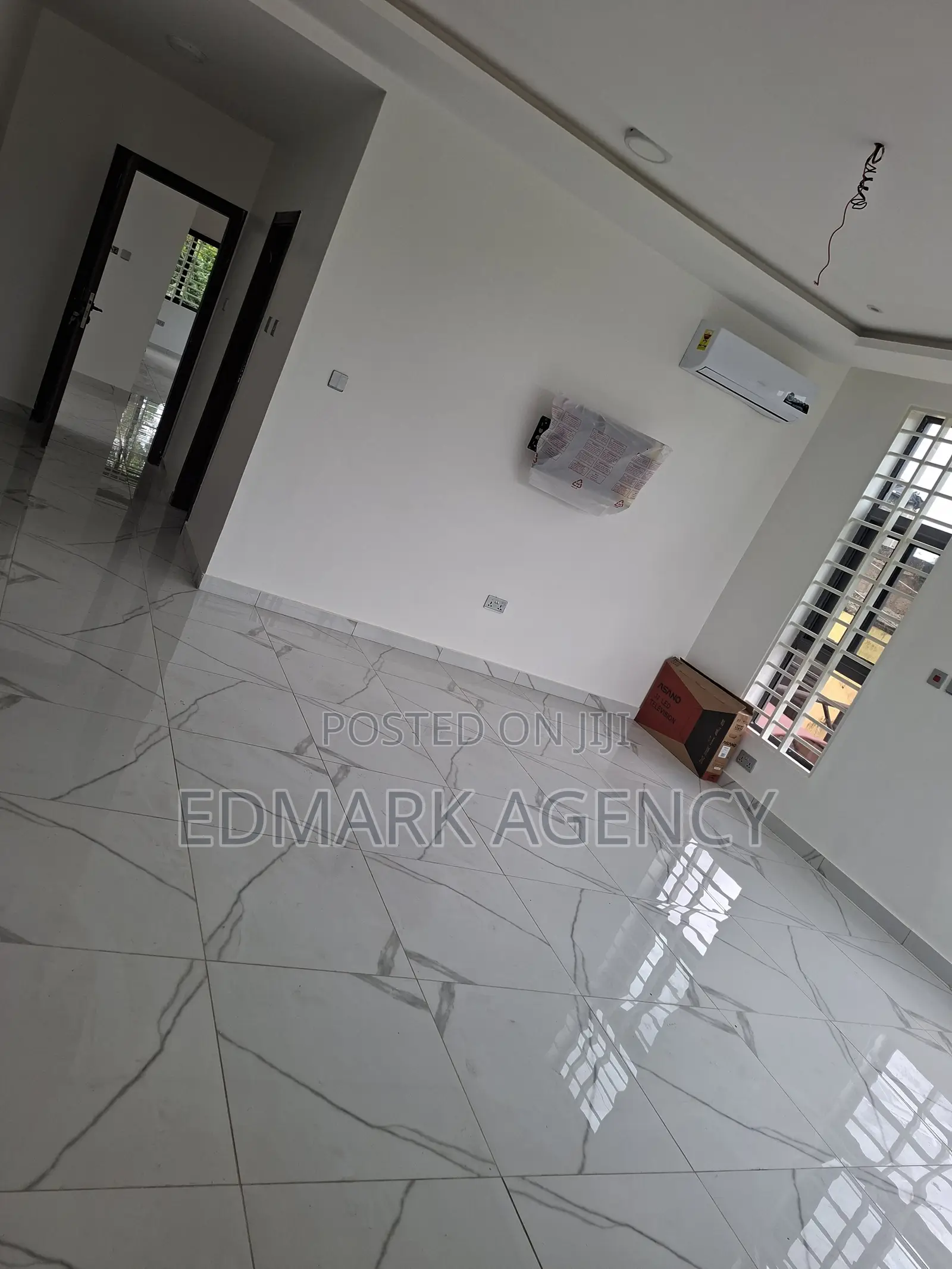 4bdrm House in Achimota, The Mall for sale