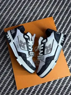 Louis Vuitton Trainer