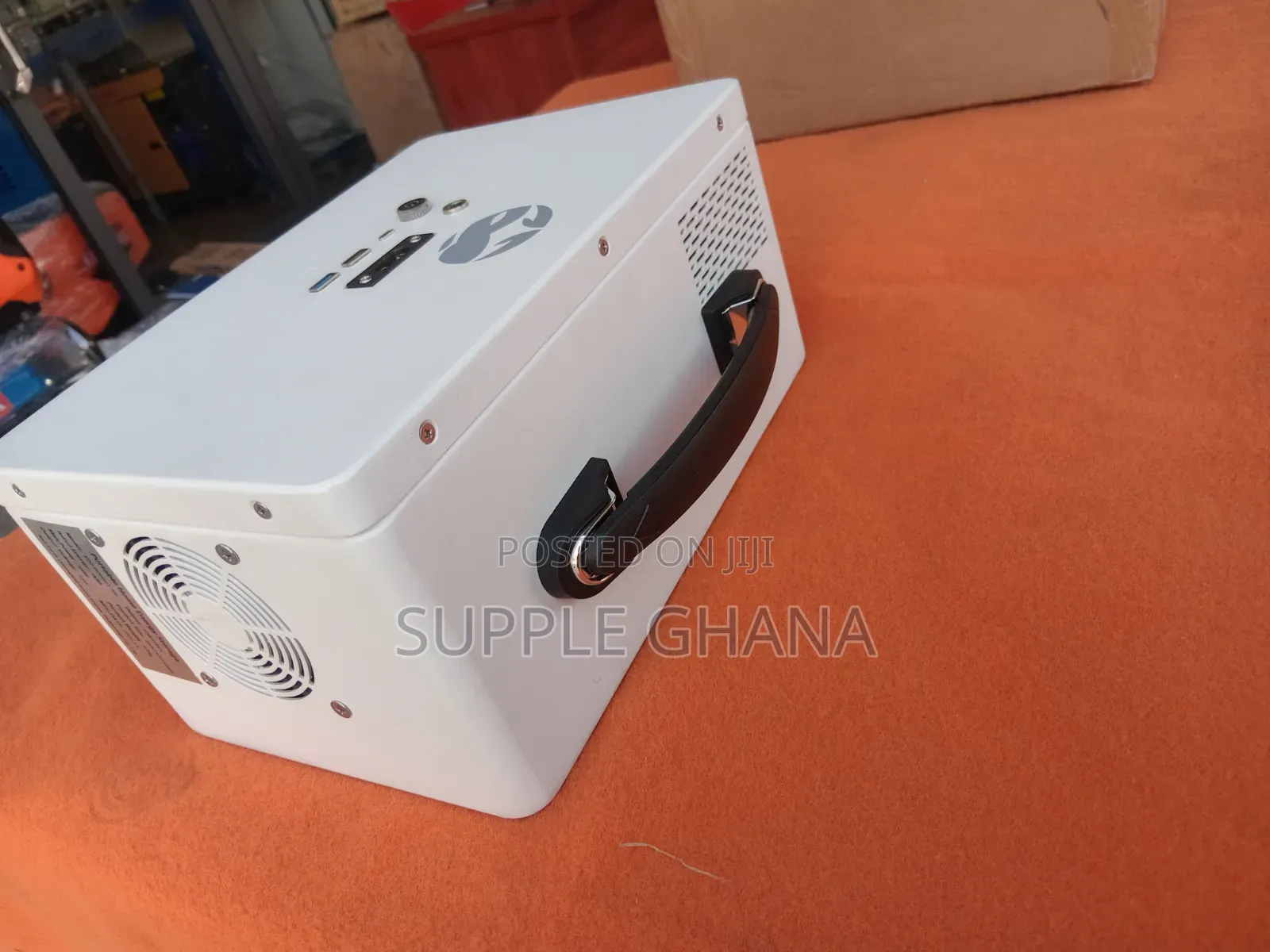 NEO EARTH Power Station Inverter Compact Design With Easy Carry Handle