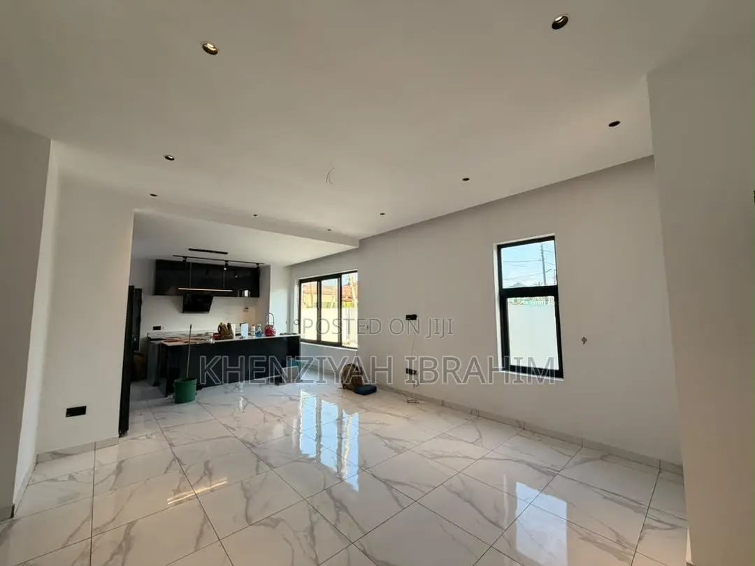 3bdrm House in Ashaley Botwe for rent