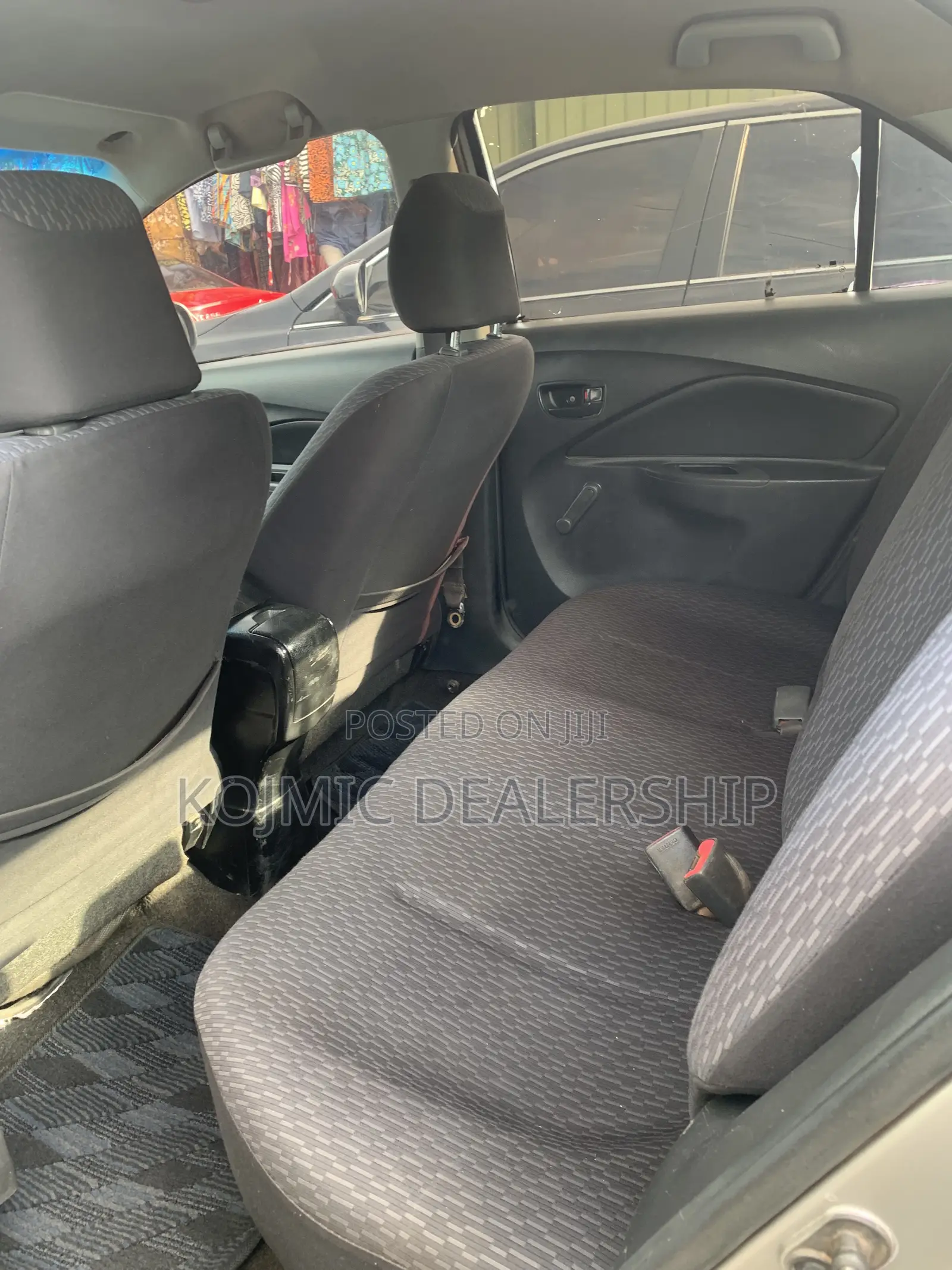 Toyota Yaris 2010 Gray