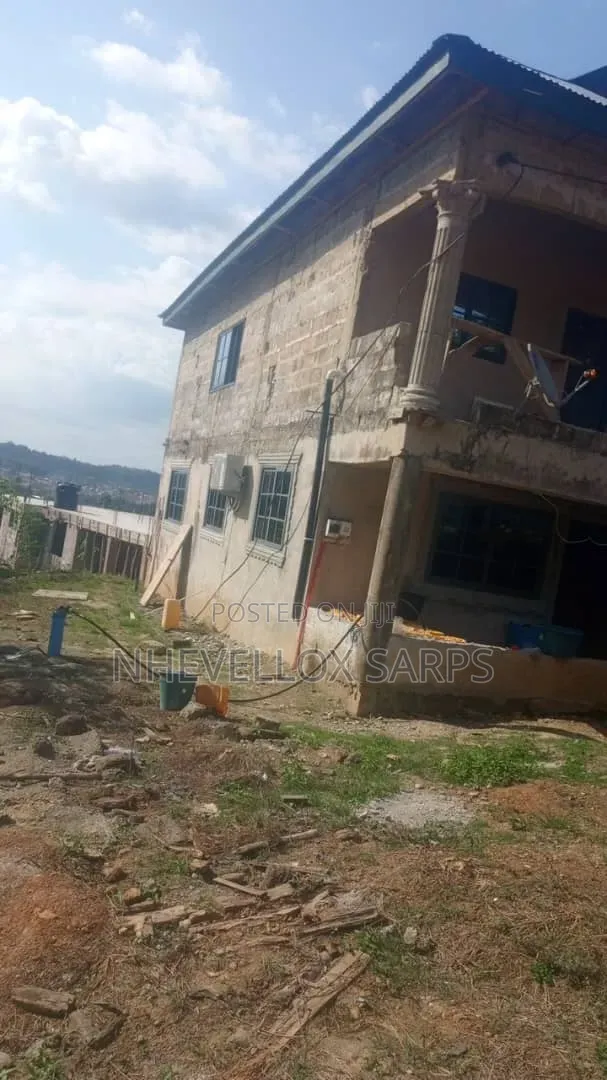 Furnished 7bdrm House in Tarkwa Nsuaem for sale