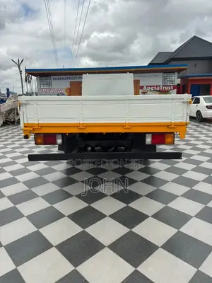 Hyundai Gold