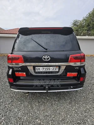 Toyota Land Cruiser 2024 Black