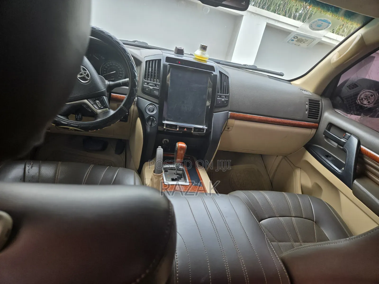 Toyota Land Cruiser 2024 Black