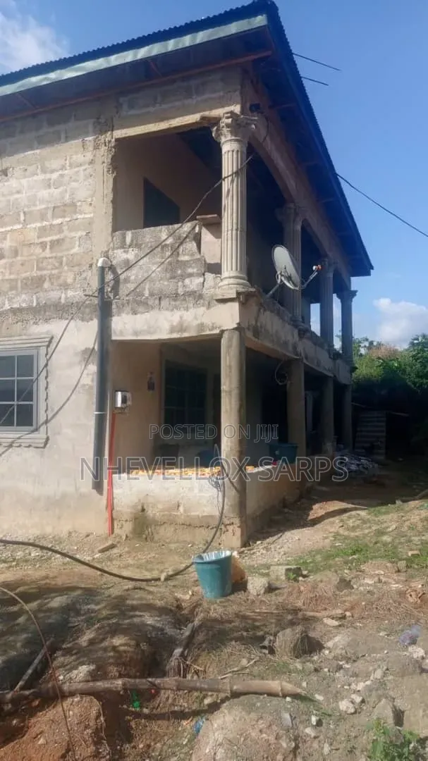 Furnished 7bdrm House in Tarkwa Nsuaem for sale