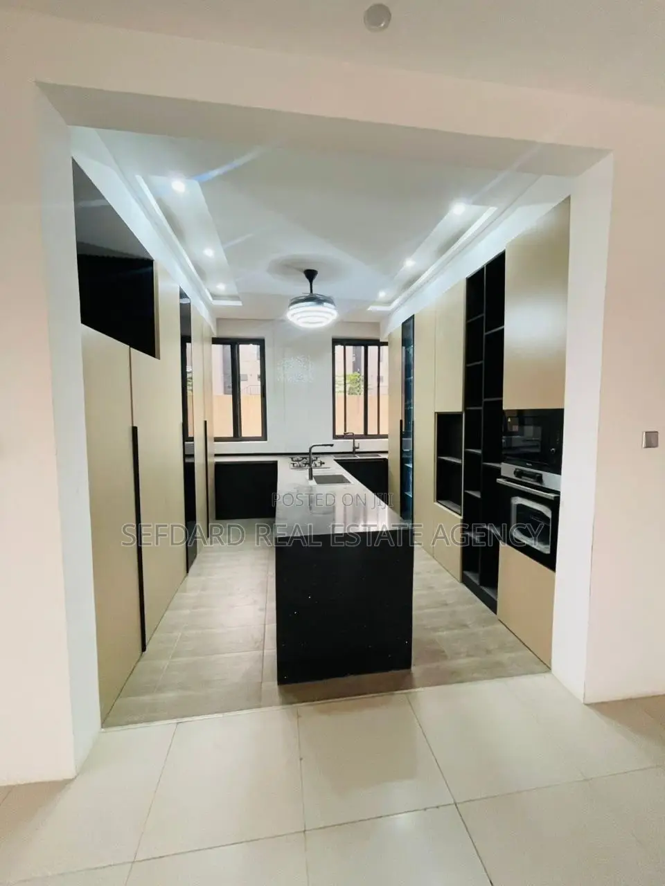 5bdrm Penthouse in Sefdard Properties, Roman Ridge for sale