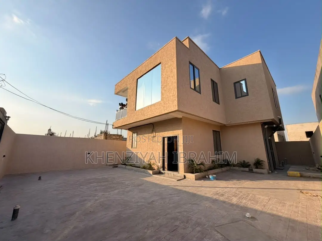 3bdrm House in East Legon Hills for rent