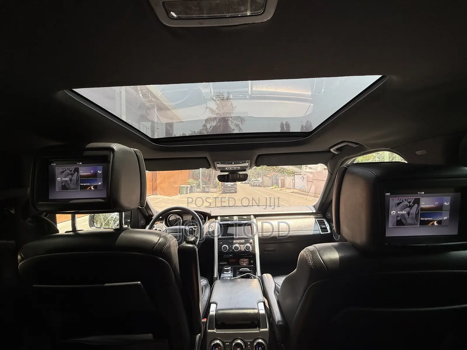 Land Rover Discovery HSE LUXURY 4x4 2018 Black