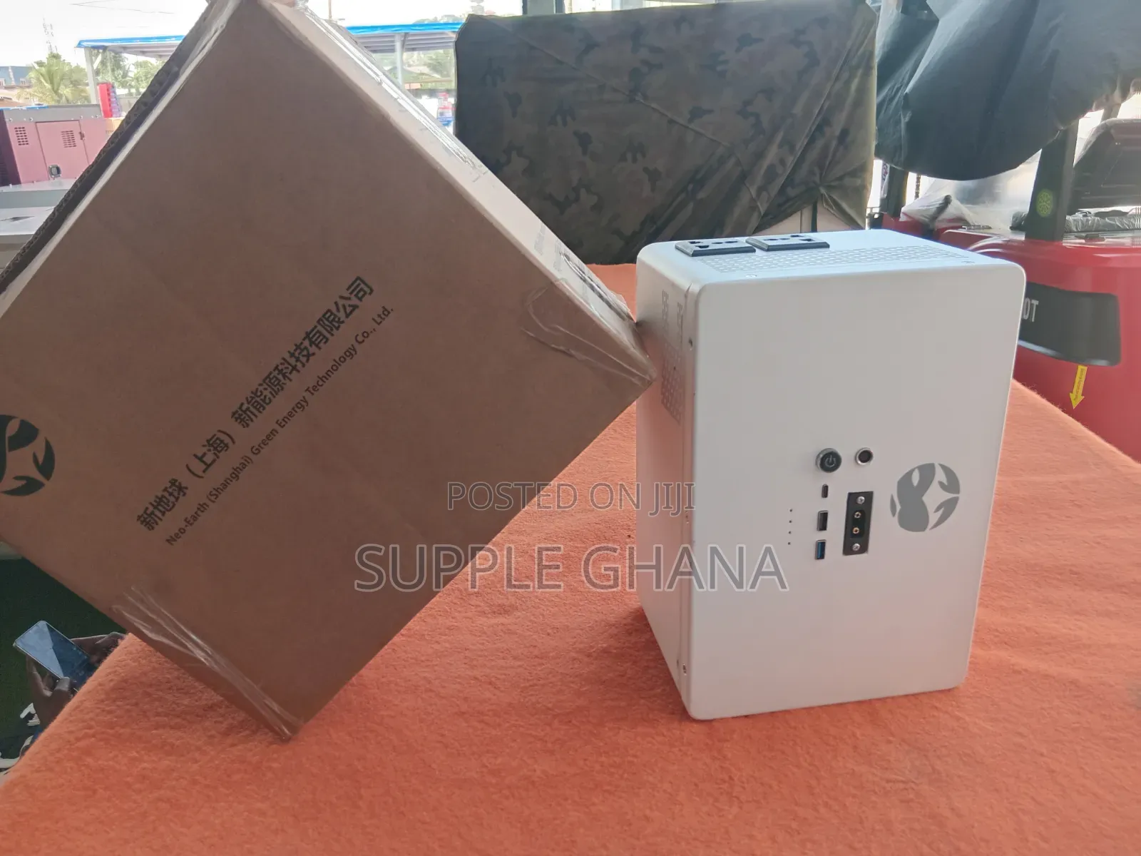NEO EARTH MultiPort Portable Power Supply Convenient Charging Solution