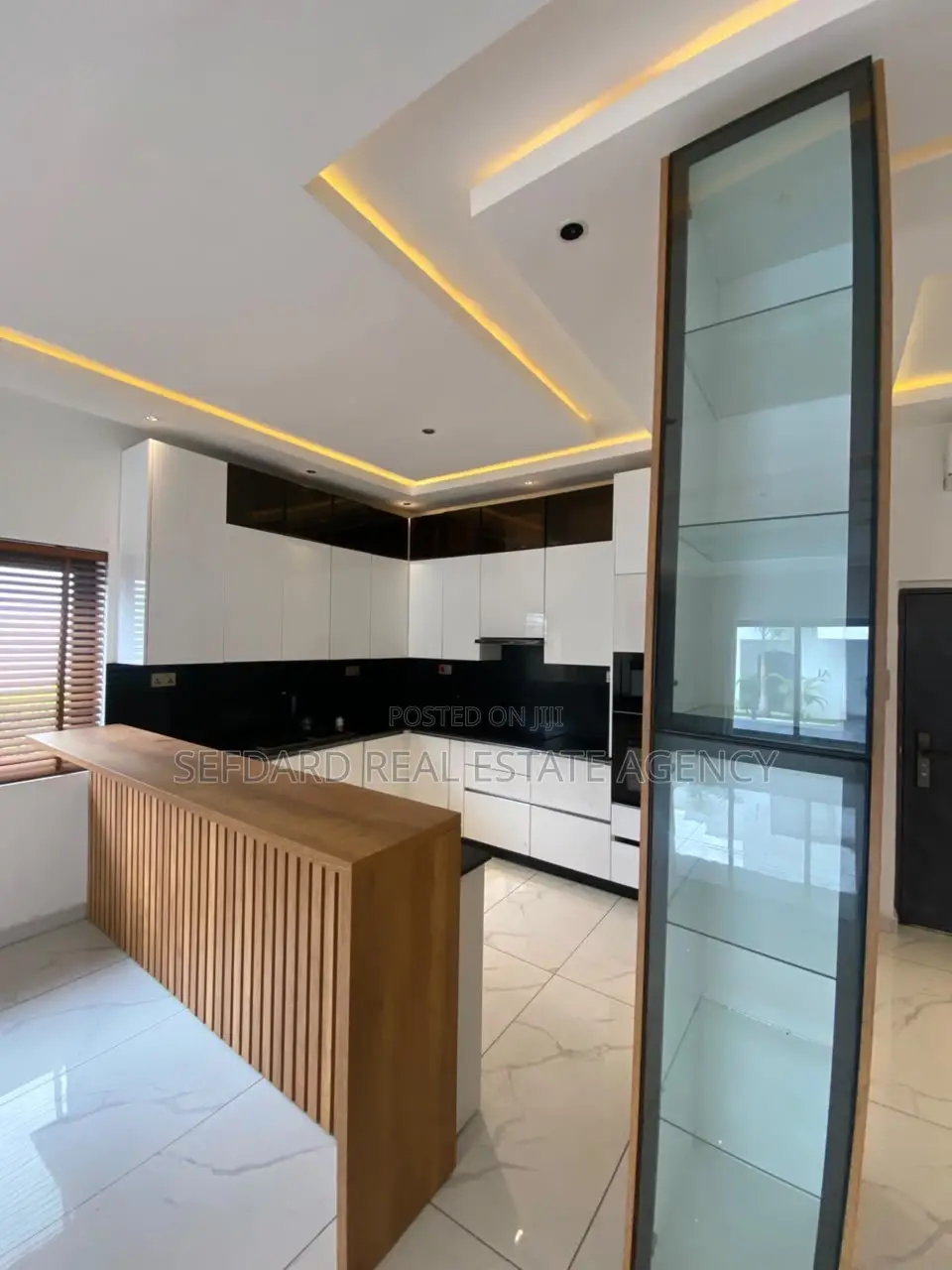 3bdrm Duplex in Sefdard Properties, East Legon for sale