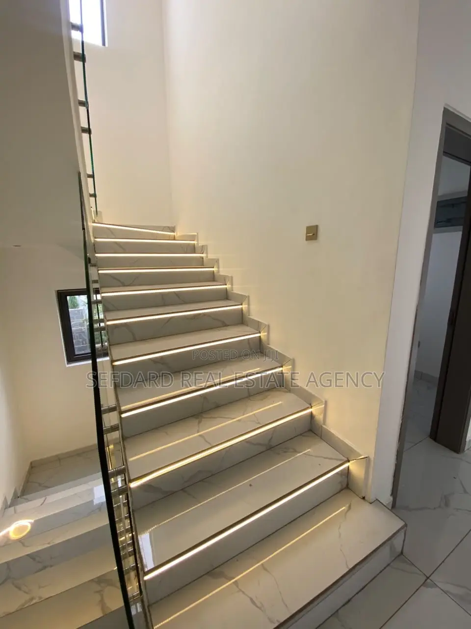 3bdrm Duplex in Sefdard Properties, East Legon for sale
