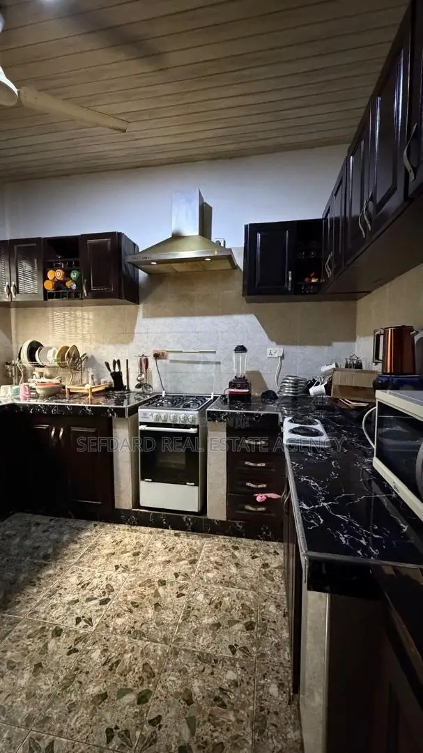 4bdrm House in Sefdard Properties, Spintex for sale