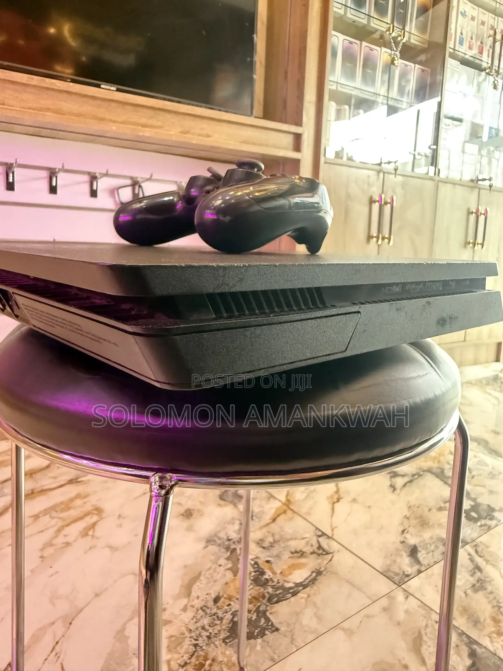 Play Station