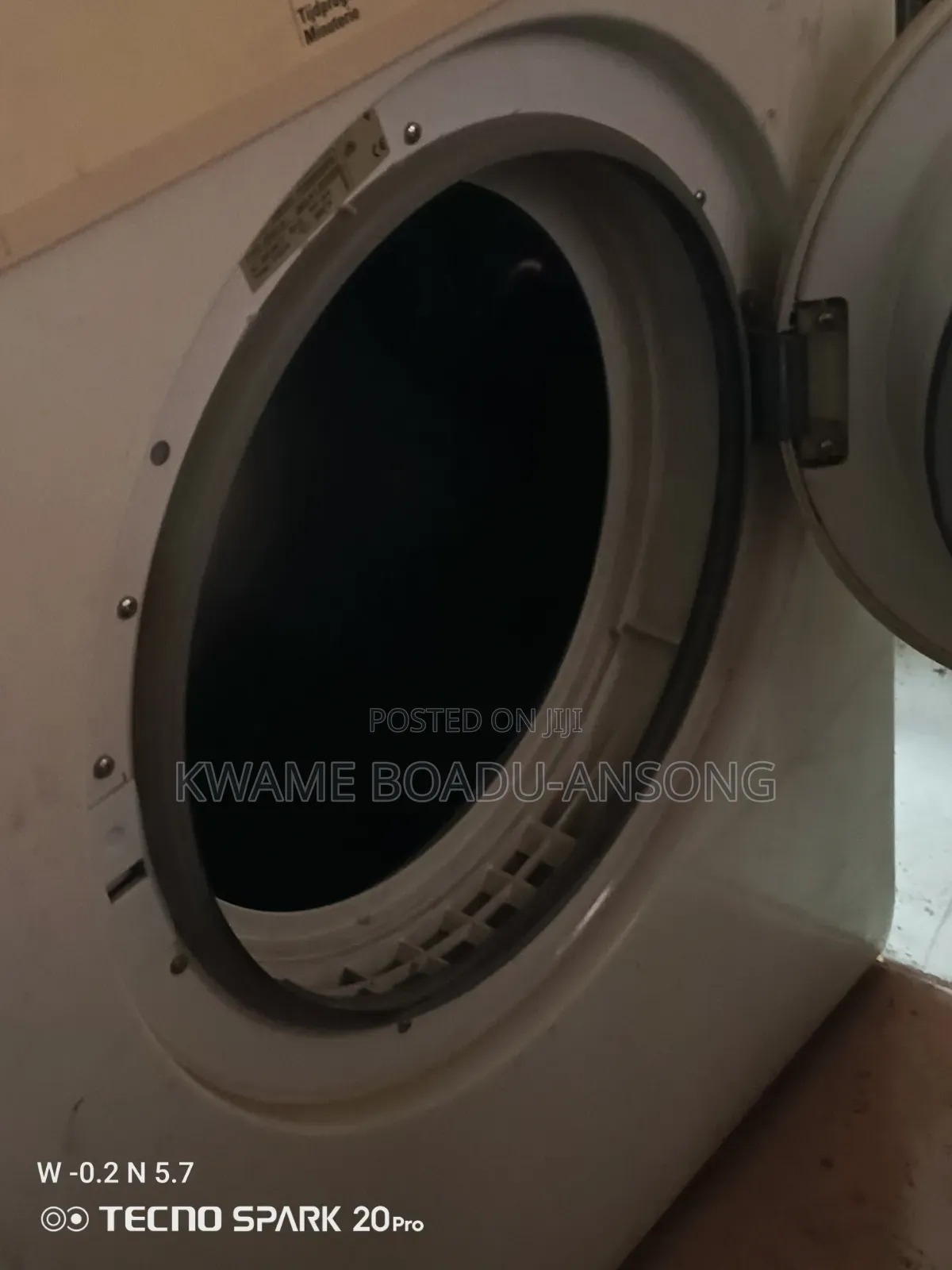 Laundry Dryer Machine