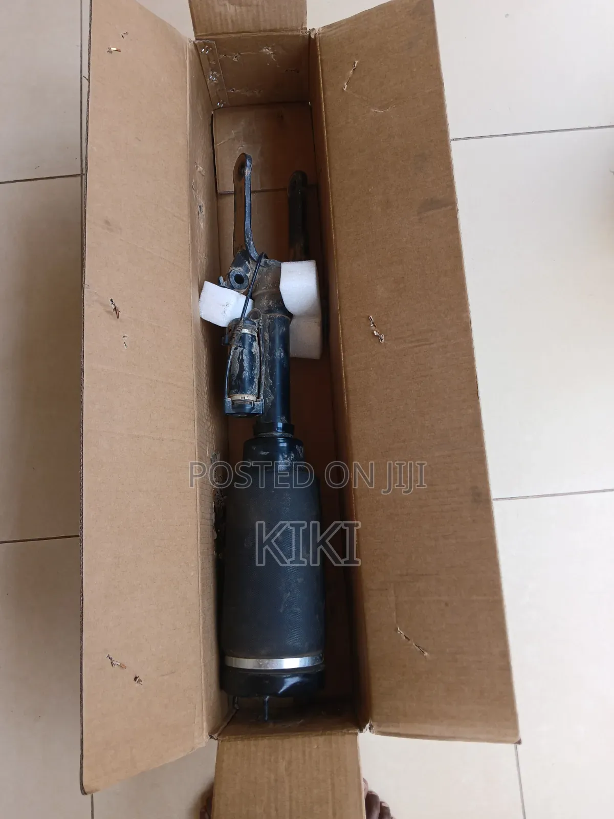 Front Air Suspension Strut for Mercedes-Benz